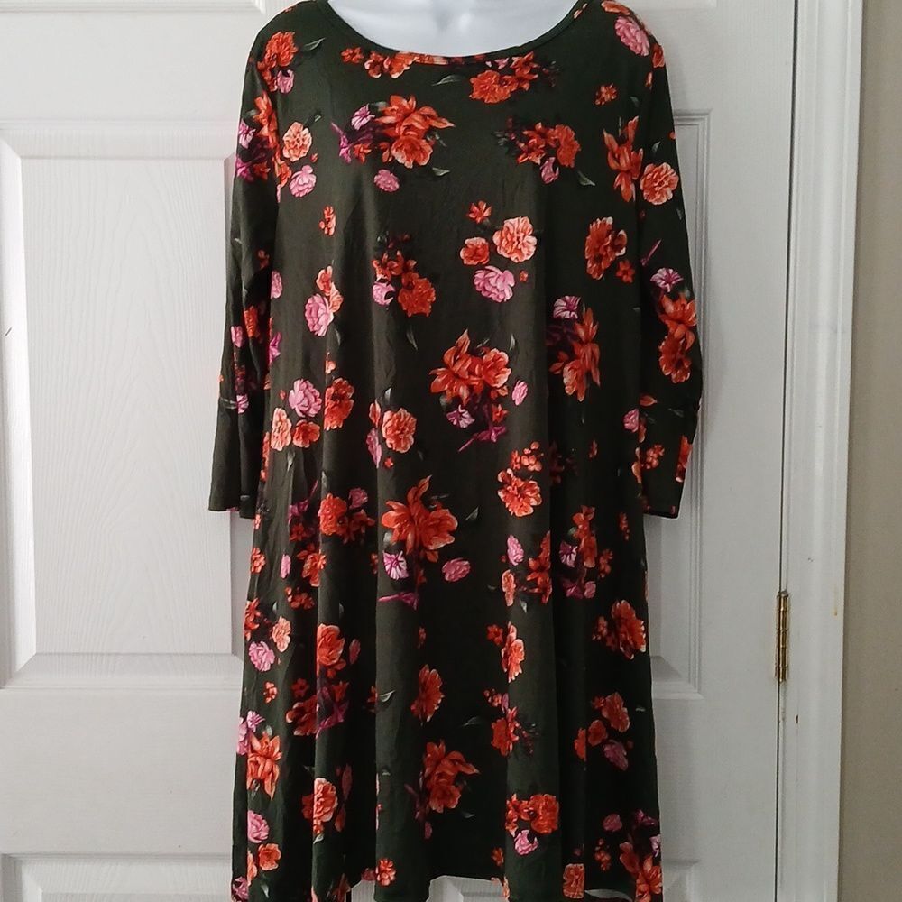 Honey and Lace deep green floral print 3/4th sleeve midi dress Sz 2X